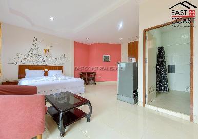Sun and Beach Hostel 55