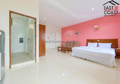 Sun and Beach Hostel 60