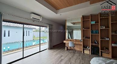 Baan Pattaya 6 9