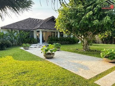 Spectacular Luxury Villa 21
