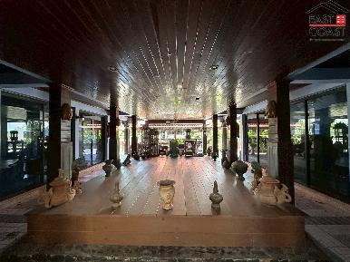 Jomtien Yacht Club 3