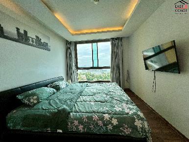The Peak Towers 7