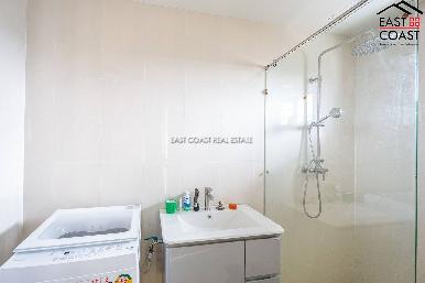 Krisada Cliff & Park Condo 19