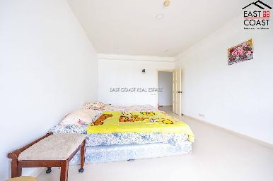 Krisada Cliff & Park Condo 21