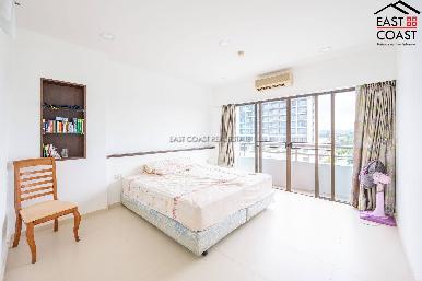 Krisada Cliff & Park Condo 25