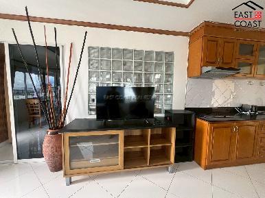 Jomtien Thip Condotel 8