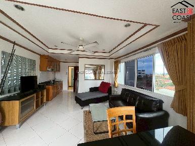 Jomtien Thip Condotel 1