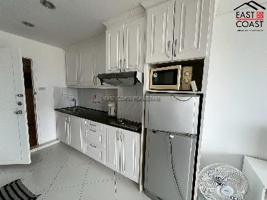Jomtien Thip Condotel 7