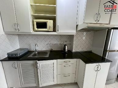 Jomtien Thip Condotel 17