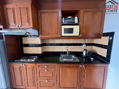 Jomtien Thip Condotel 18