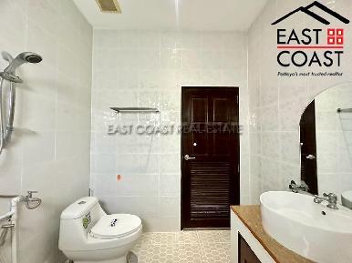 Private House At Soi Thung Klom Tan man 6