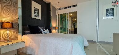 Sixty Six Condo 13