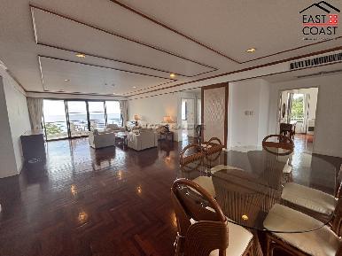 Royal Cliff 15