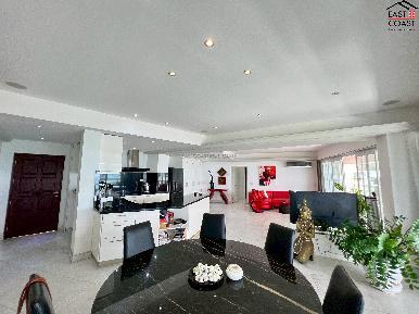 Stunning Two Bedroom at Grand Condotel 5
