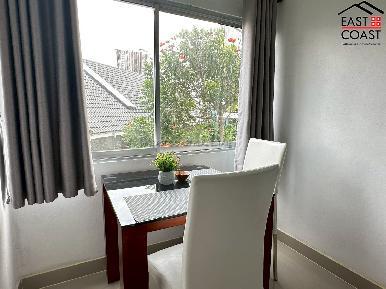 Jomtien Thip Condotel 5