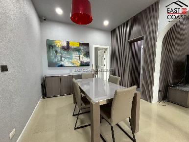 Silk Road Place 18