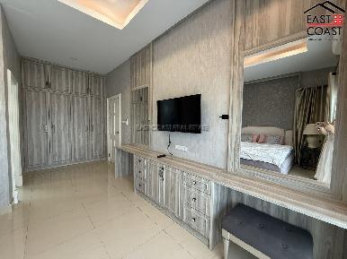 Dusit Pattaya Hill 16