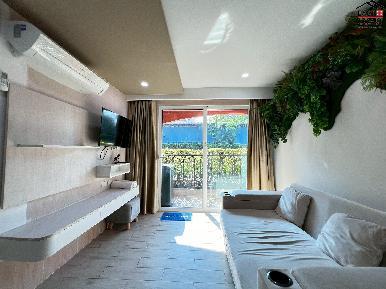 Seven Seas Condo Resort 4