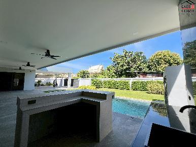 Private Pool Villa in Toongklom Talman 11