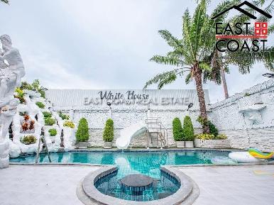 White House Villa in Baan Koon Suk 2 15