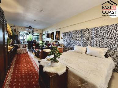 Jomtien Complex 11