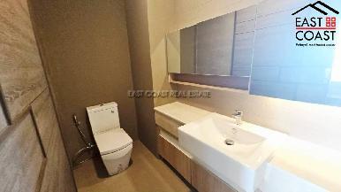 Cetus Beachfront Pattaya 11