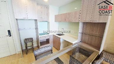 Cetus Beachfront Pattaya 14