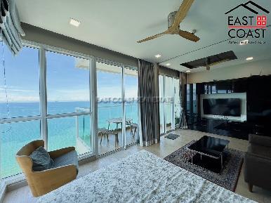 Cetus Beachfront Condominium Pattaya 3
