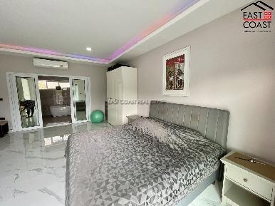 Temple Court Villa 5