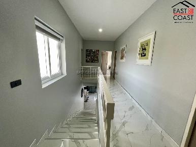 Temple Court Villa 16