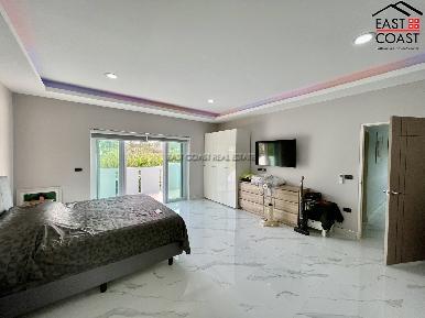 Temple Court Villa 23
