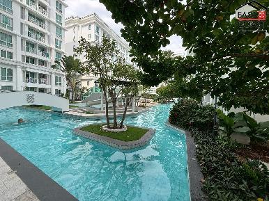 The Orient Resort and Spa 7