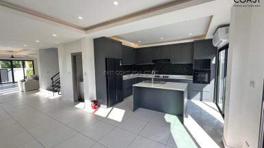 3-Storey House – Huay Yai Main Road 7