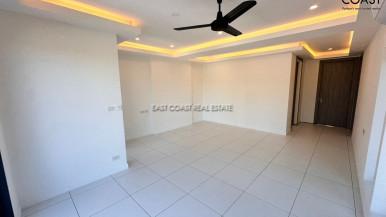 3-Storey House – Huay Yai Main Road 8