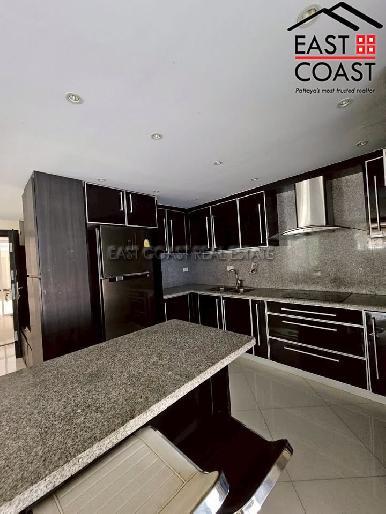 The Avenue Residence 7