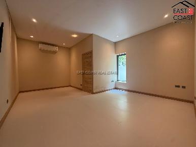 Jomtien Park Villa 8
