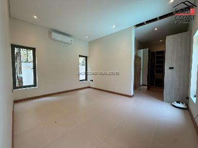 Jomtien Park Villa 12
