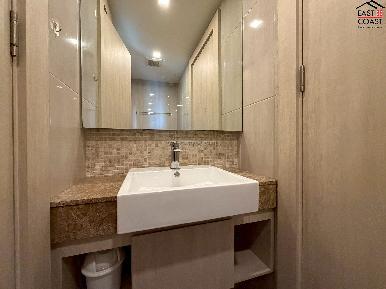 The Jewel Condominium 12