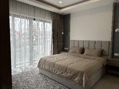 Zensiri Midtown 13