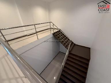 Residential Condominium Building + office rooms 15
