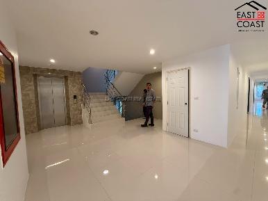 Residential Condominium Building + office rooms 35