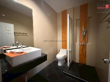 Residential Condominium Building + office rooms 43