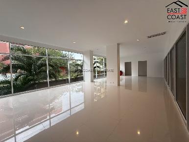 Residential Condominium Building + office rooms 44