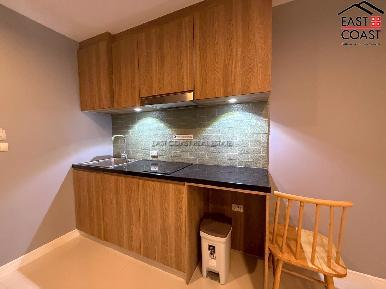 Residential Condominium Building + office rooms 50