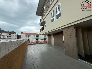 Residential Condominium Building + office rooms 66