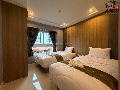 Residential Condominium Building + office rooms 67
