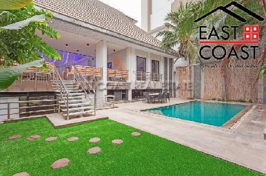 Royal Grand Luxury Pool Villa 31