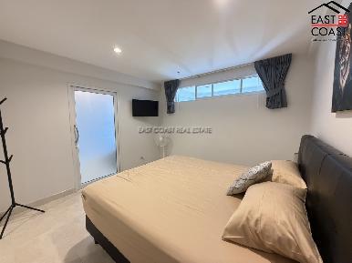 Jomtien Beach Condominium 2