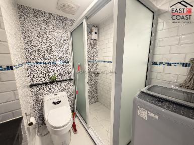 Jomtien Beach Condominium 13