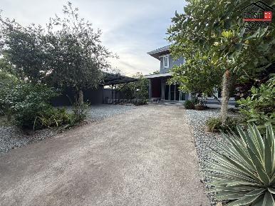 Private House Huayai 19